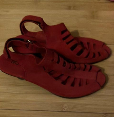 Arche Exor Sandal Red Size 7 21 94 Off Retail From Pamela