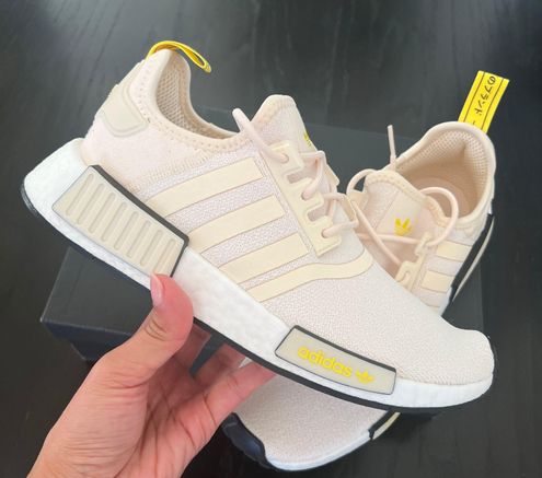 Adidas Originals NMD_R1 Sneakers in Ecru Tint-Neutral