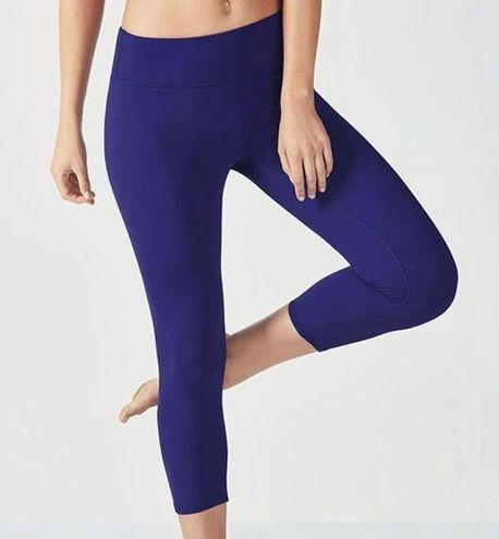 Fabletics Define Powerhold Mid Rise Capri Size S - $33 - From Lou
