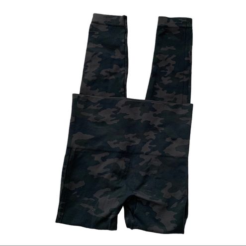 Spanx Look At Me Now Seamless Camo Control Tummy Leggings Black Camo M Size  M - $35 - From Kari