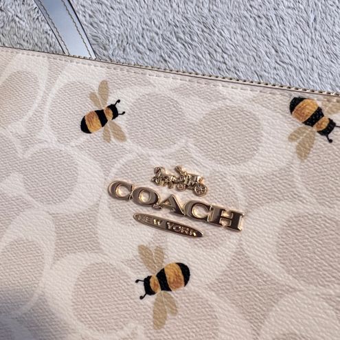 NWT Coach Gallery Tote In Signature Canvas With Bee Print CH514