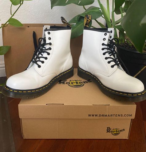 1460 Smooth Leather Lace Up Boots in White