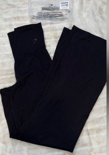 Gymshark ELEVATE FLARED LEGGINGS Black Size M - $43 (36% Off