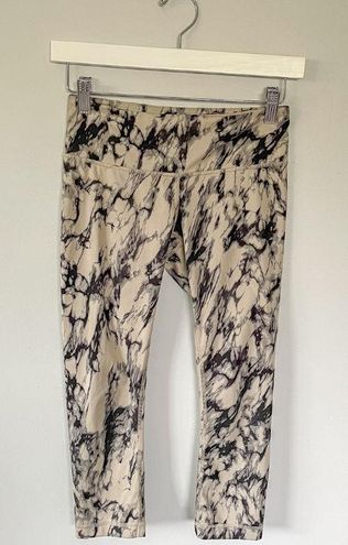 Lululemon Wunder Under Crop *Full-On Luxtreme (Print) Great Granite Black  Mojave