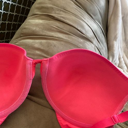 Victoria's Secret hot pink plunge bra with lace detail Size 34 E / DD