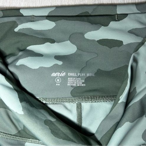 Aerie Chill Play Move Camo Green Leggings Size Small