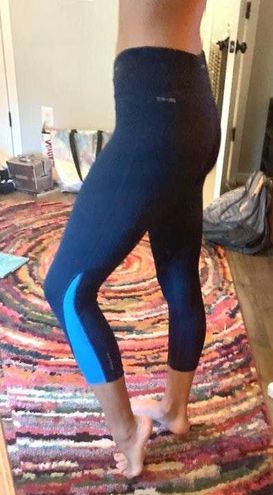 Nike Navy Crop Leggings Blue - $20 (60% Off Retail) - From Tristen