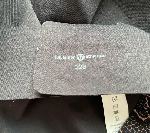 Lululemon Like Nothing Bra Lacescape Spanish Rose Black Wireless Size 32B  NEW - $45 - From Adrienne