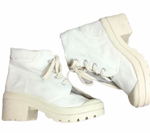 Chinese Laundry Cream Canvas heeled 