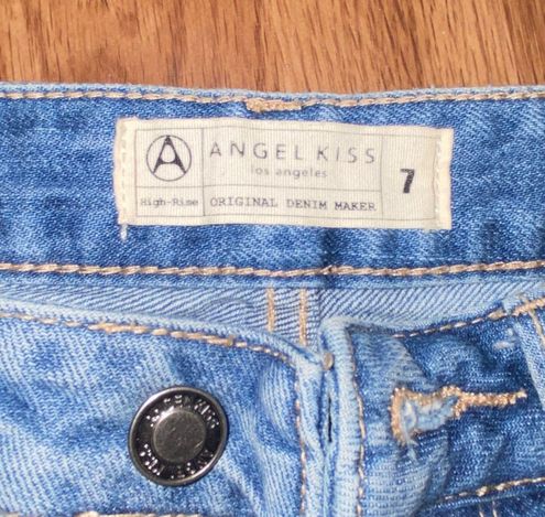 Angel Kiss Mom Jeans Blue Size 8 - $16 