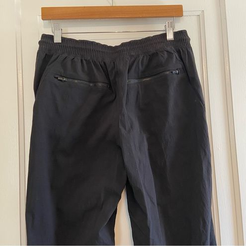 Athleta Trekkie Straight Crop pant Size 8 - $46 - From sarah