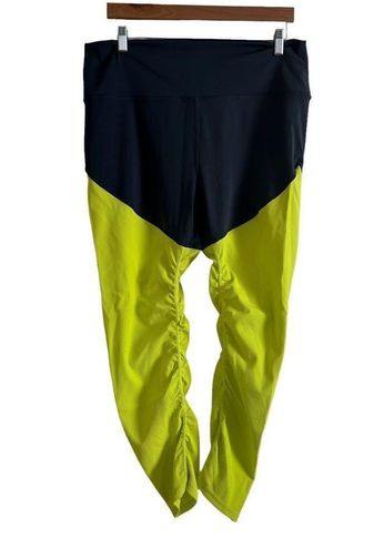 Zyia Active Colorblock Leggings Size 20 - $41 - From Candice