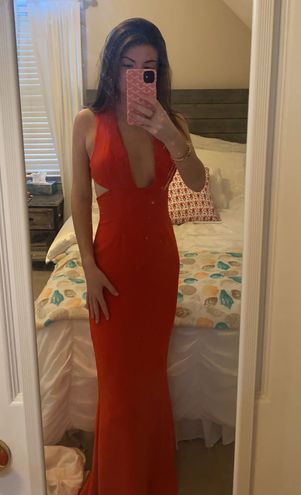 Yani gown cheap nbd