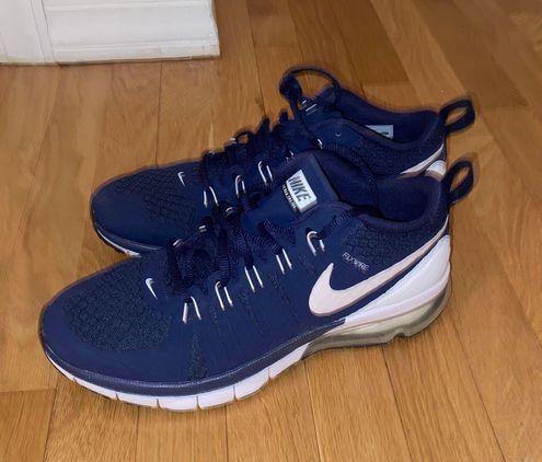 Nike Air Max TR180 Sneakers Blue Size 9 - $35 (78% Off Retail) - From