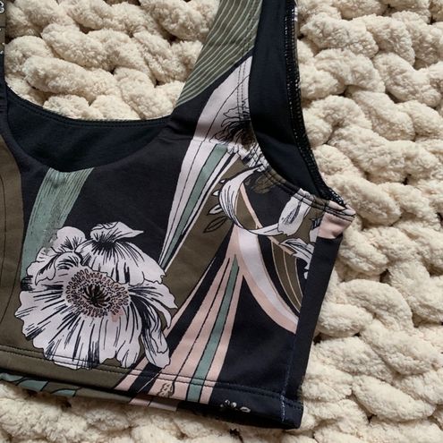 Free People NWOT Wave Crush Yoga Sports Bra Small - $41 - From Fried