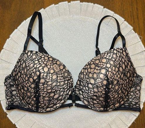 Frederick's of Hollywood Fredrick's Of Hollywood X Megan Fox Black Lace Tan Bra  Padding Underwire 36D Size undefined - $17 - From Kelly