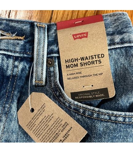 Levi's New With Tags High Waisted Mom Shorts Blue Size 24 - $38 New With  Tags - From alexa