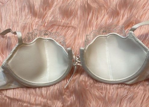 Victoria's Secret Vintage Very Sexy White Push Up Without Padding Bra Size  38C - $26 - From Tara