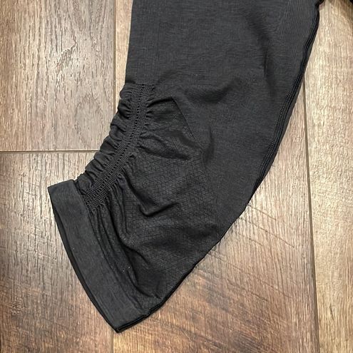 Lululemon in the flow crop leggings Size 8 - $28 - From Kristy