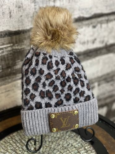 Grey Leopard Fur Pom Pom Re-purposed Patch Beanie Gray - $63 New