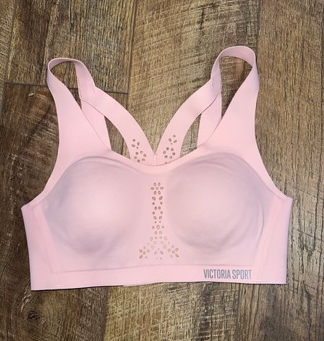 Victoria's Secret Sports Bra Pink Size 32 B - $12 (62% Off Retail) - From  Kayla