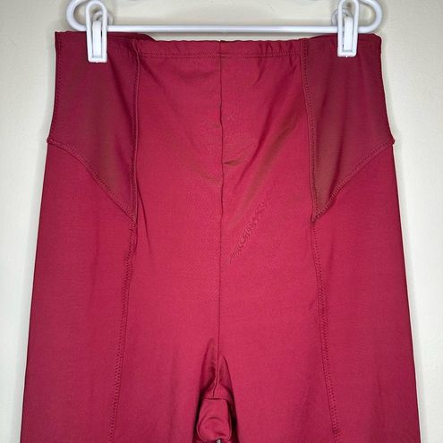 Free People Movement Avery Leggings in Canyon Red Size Small - $41 (58% Off  Retail) - From Corrina