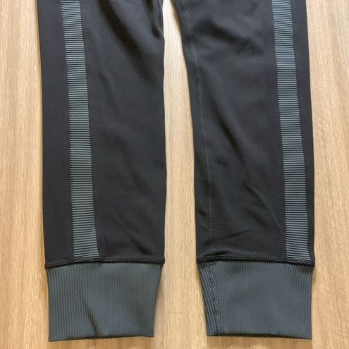 Athleta Elation Rib Trim 7/8 Tight -Black/Anthracite Grey Size