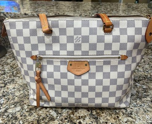 Louis Vuitton Iena PM