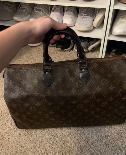 Louis Vuitton Speedy 40 bandouliere Brown - $275 (72% Off Retail) - From  Jenna