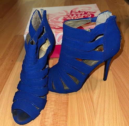 BCBGeneration Blue High Heels Size 8 - $13 (87% Off Retail) - From Karima