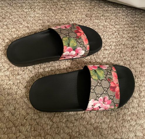 Best 25+ Deals for Gucci Bloom Slides