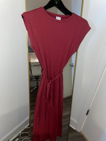 Synthia Ribbed Knit Midi Dress