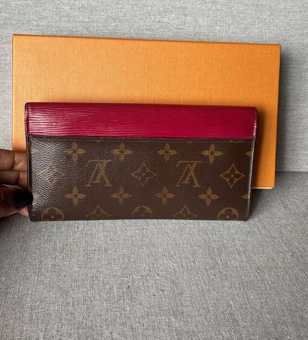 Louis Vuitton Wallet Brown - $701 (12% Off Retail) New With Tags - From  Katlin