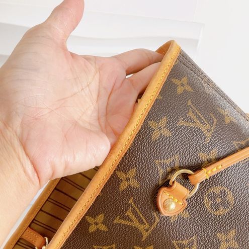 Louis Vuitton AUTHENTIC ❤️ Neverfull GM Monogram Canvas - $1367 - From Uta