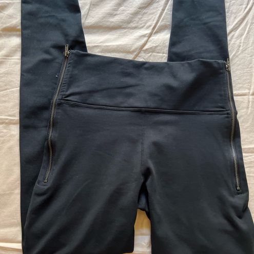 Fabletics High-Waisted Statement Powerhold Leggings Size S - $28 - From  Sarah