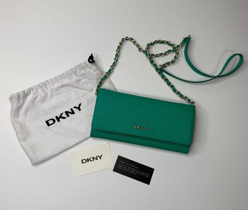 Dkny Bryant Park Saffiano Large Carryall Wallet In Dk Charcoal