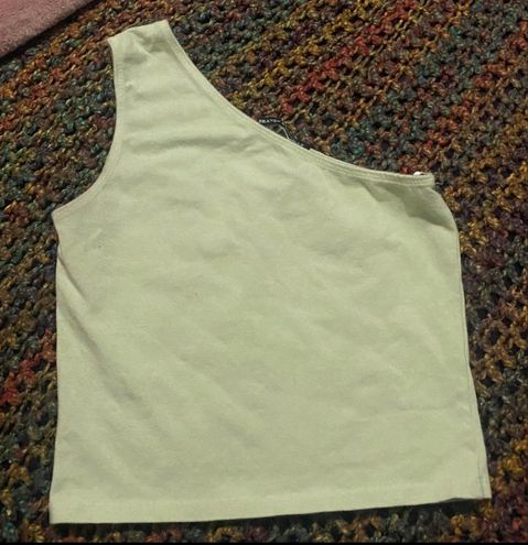 Brandy Melville Pastel Green Blythe Tank Top 20 From Sweetheart