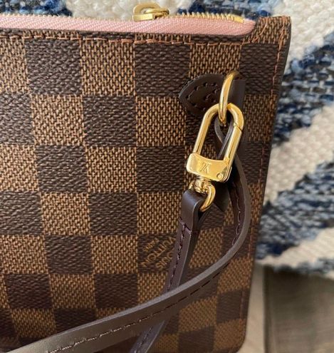 Louis Vuitton Authentic New Damier Ebene & Rose Ballerine Neverfull  Pochette Bag Brown - $800 (63% Off Retail) - From SAMANTHA