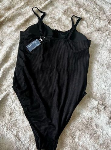 One Piece NWT Summer Mae Maternity Swimsuit Bathing Suit Button Neck Cross  Back Size L - $43 New With Tags - From Abigail