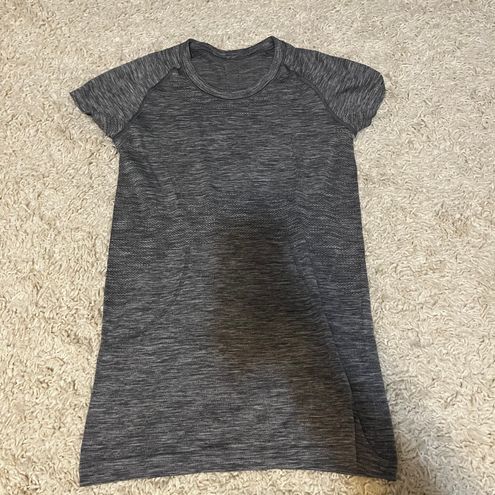 Lululemon Swiftly Tech Short Sleeve Grey Size 6 Gray - $52 - From Ava