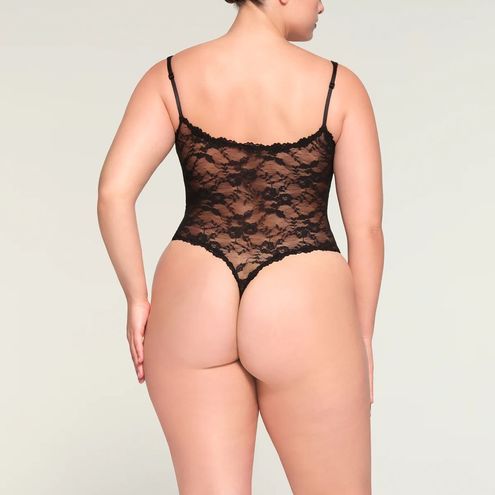 Skims Stretch-Lace Bodysuit