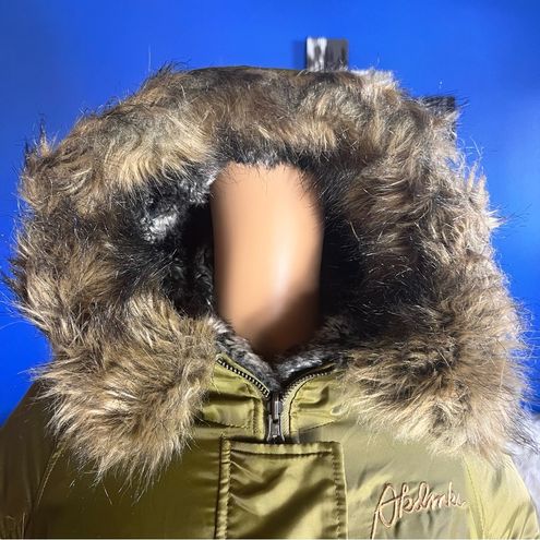 Akademiks reversible fur on sale jacket