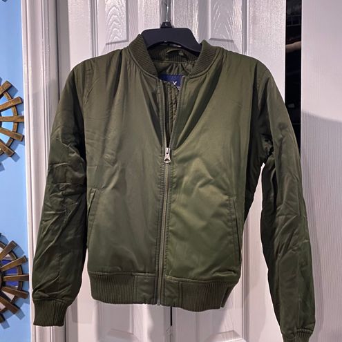 American Eagle Olive Bomber Green Size XS $15 - Maria