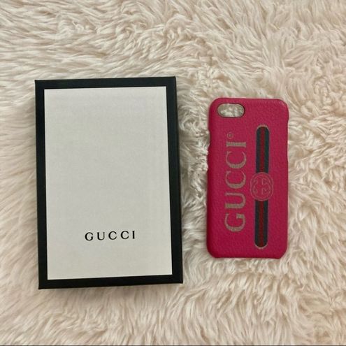 New Gucci Pink Pebbled Leather Vintage Logo IPhone 7 or 8 Plus Phone Case