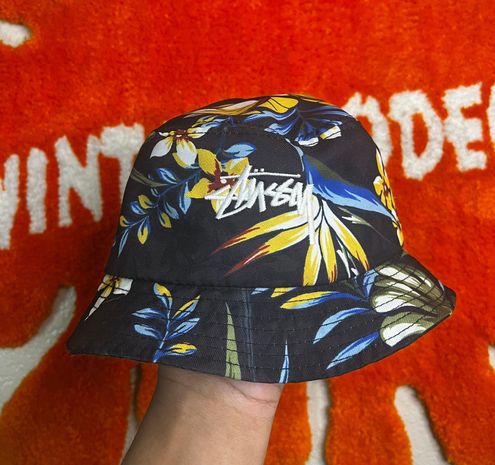 BUCKET HAT Size L - XL