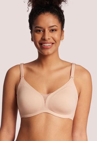 Comfelie Seamless Wireless Bra Cream Size Large New with Tags