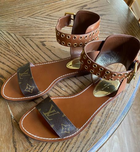 LOUIS VUITTON brown leather and monogram PASSENGER Flat Sandals