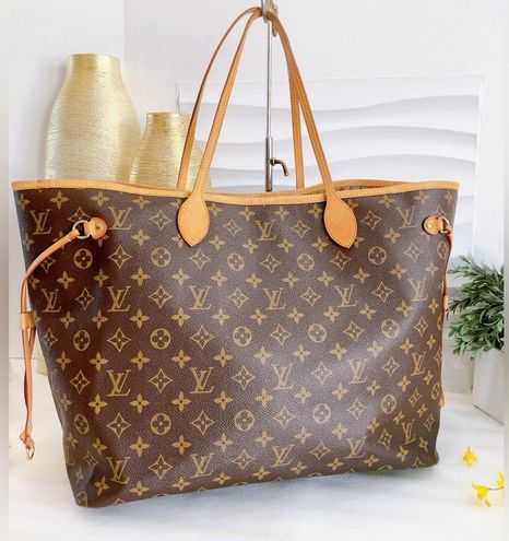 Louis Vuitton AUTHENTIC ❤️ Neverfull GM Monogram Canvas - $1367 - From Uta