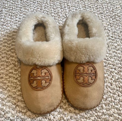 Tory Burch Coley Genuine Shearling Slippers 7 - $75 - From Rosa
