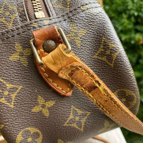 Louis Vuitton Authentic Blois classic monogram canvas crossbody mini bag -  $576 - From Liv